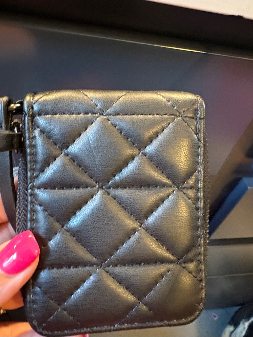 No Boundaries Black Quilted Mini Wristlet Card Case